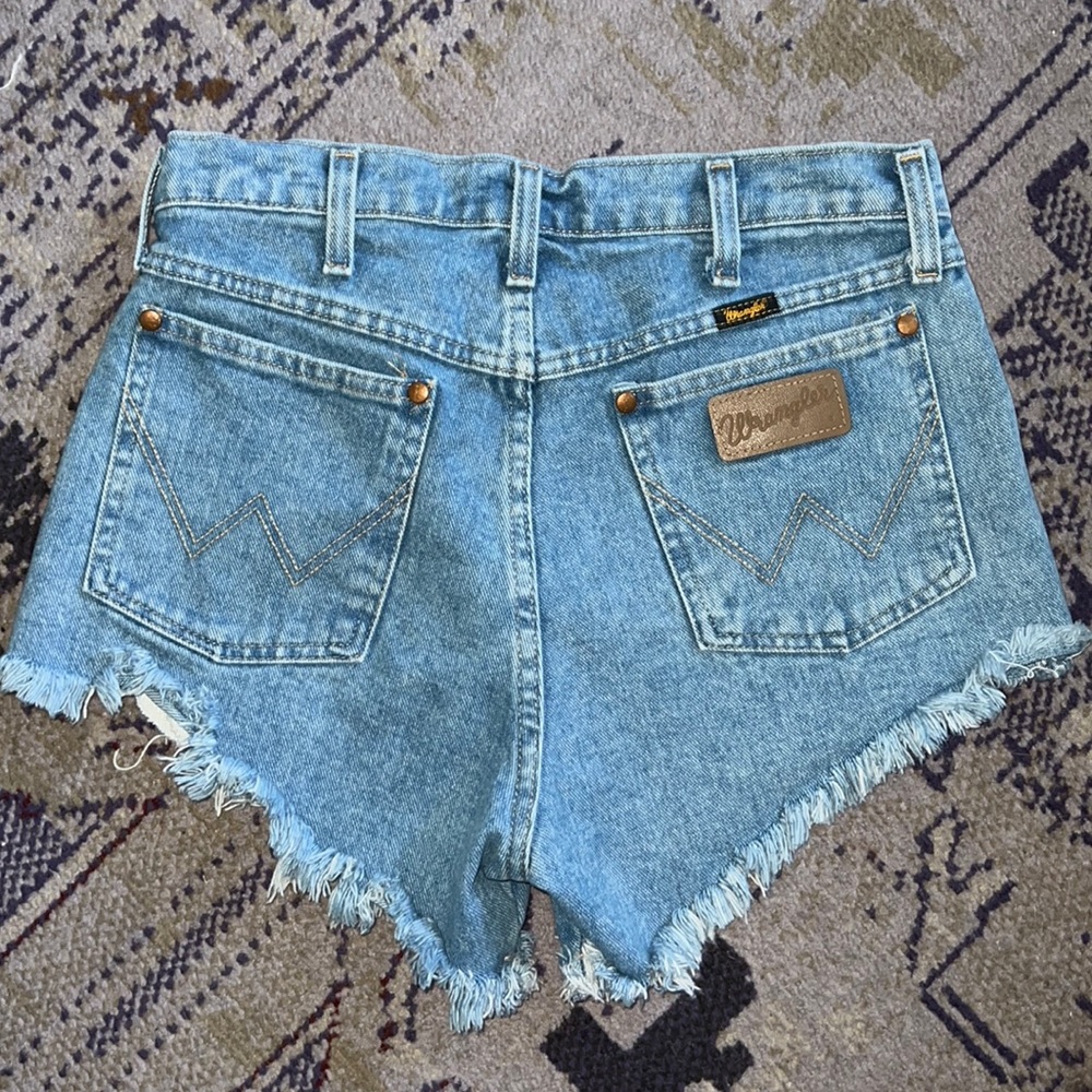 Wrangler Heritage cut off shorts